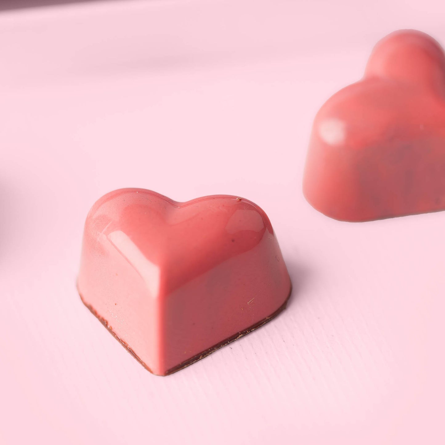 A Hill St. Luxury Chocolate Box of 9 Raspberry Caramel Hearts